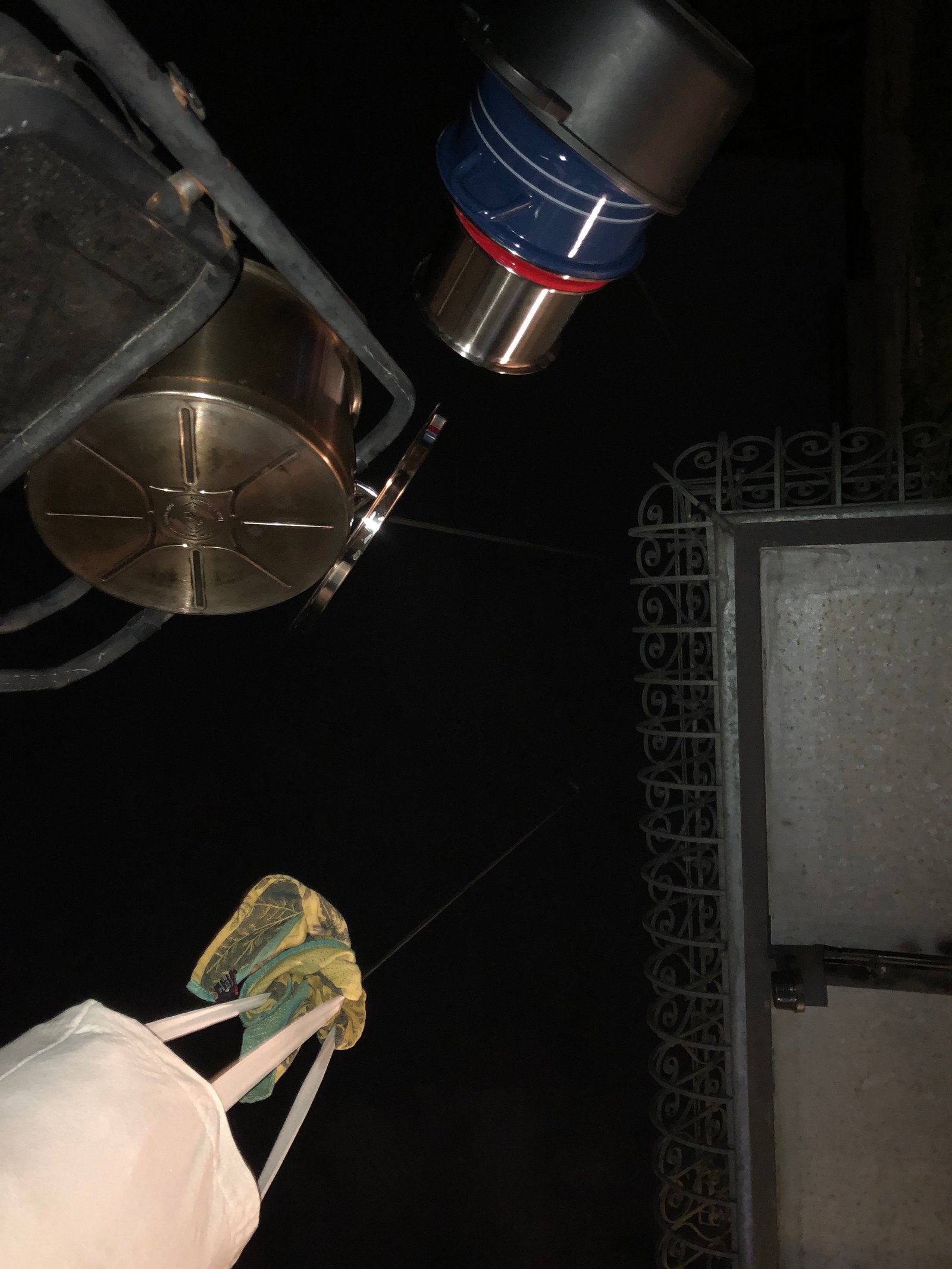 zum trocknen aufgehängt